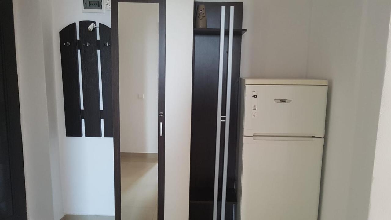 Apartament Teo Caransebeş 外观 照片